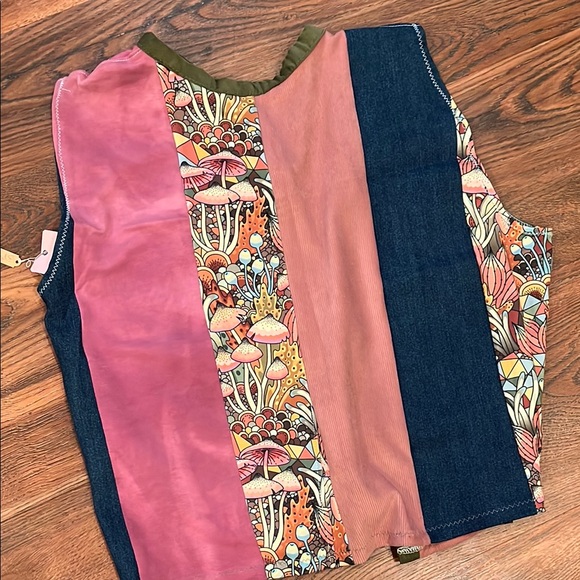 Earthy mushroom Patchwork Vest - Picture 12 of 15